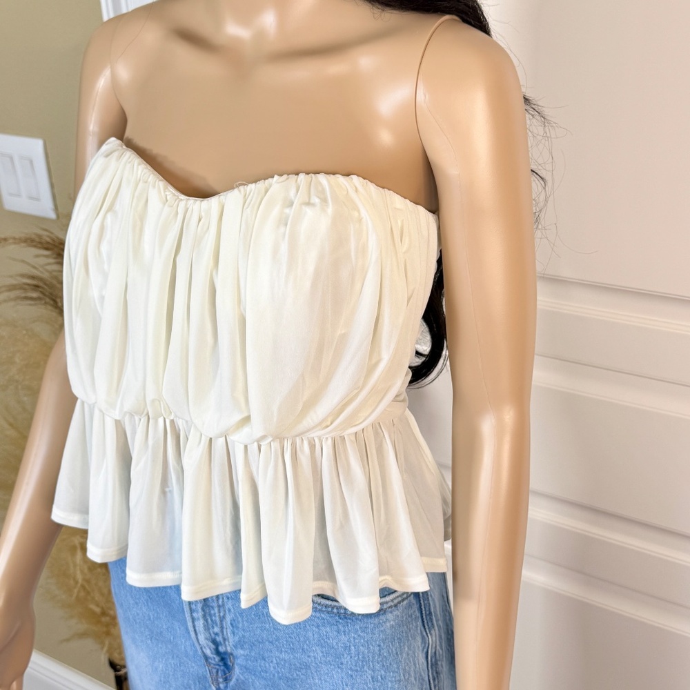 EXPRESS RUCHED STRAPLESS IVORY PEPLUM TUBE TOP - Picture 6 of 13
